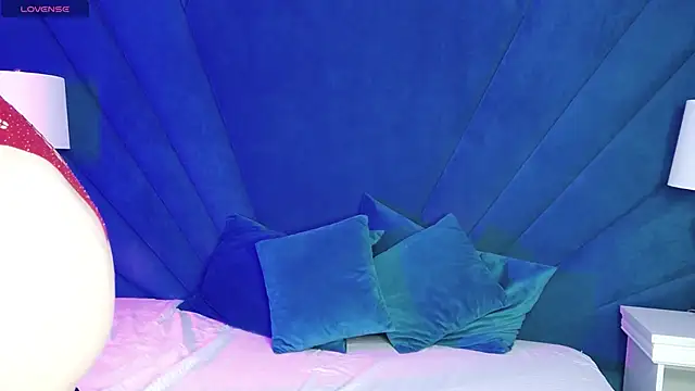 Evelisse online show from December 2025 05:13:01 AM