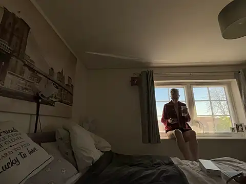 Curvy-Jinx online show from April 2026 07:36:02 AM