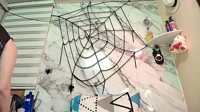 rachelroberts online show from October 2025 09:13:02 AM