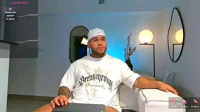 Michael Salens online show from October 2025 10:52:02 PM