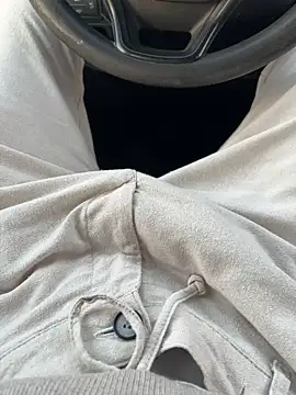 Kratex82 online show from December 2025 02:23:01 PM