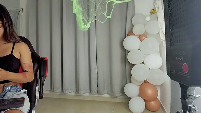 rachell owen online show from October 2025 10:59:02 AM