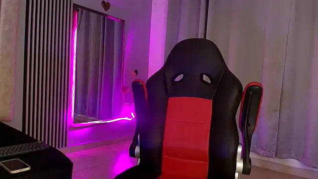 rachell owen online show from November 2025 04:23:02 AM