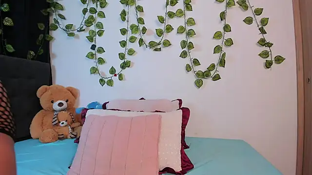 Delilah 85 online show from October 2025 11:14:02 PM