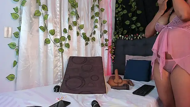 Delilah 85 online show from January 2026 06:34:02 PM