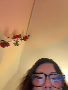 Kitty yukimura online show from February 2026 10:33:01 PM