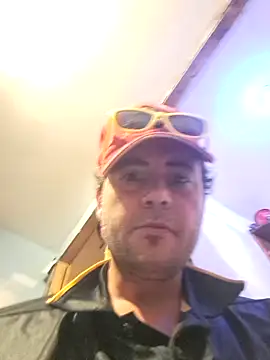 Snapshot of ModernMan381 chatting on October 2025 09:54:02 AM ModernMan381 online show from October 2025 09:54:02 AM