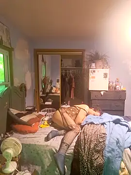 Snapshot of ModernMan381 chatting on November 2025 12:39:02 PM ModernMan381 online show from November 2025 12:39:02 PM