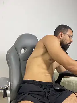 vincentjaxon online show from February 2026 05:58:01 PM