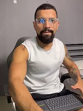 vincentjaxon online show from March 2026 05:47:01 PM