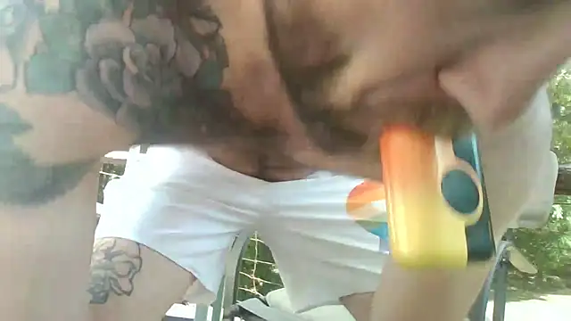 Luv2SuckBWC92 online show from April 2026 04:41:01 PM