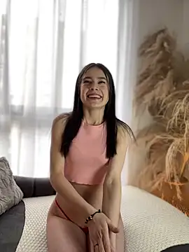 Sofi Leal online show from September 2025 11:56:01 AM