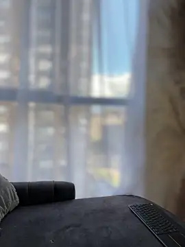 Sofi Leal online show from September 2025 12:19:01 PM