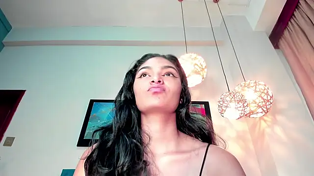 LunaAspen  online show from January 2026 02:11:01 PM