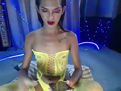 hot tsmicah online show from April 2026 04:04:02 AM