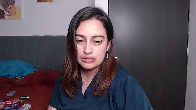 Snapshot of Meggan_n chatting on October 2025 02:04:02 AM Meggan n online show from October 2025 02:04:02 AM