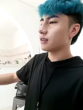 AlexanderCollman online show from October 2025 05:24:02 PM