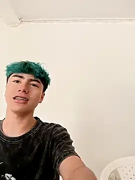 AlexanderCollman online show from October 2025 07:13:02 PM