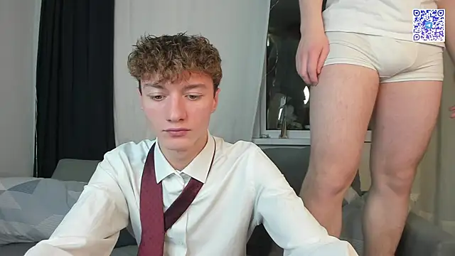 Kevin Young Cat online show from December 2025 07:40:02 PM