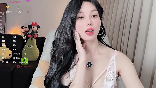 Xiatian520  online show from February 2026 05:22:02 PM