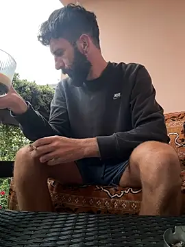 Snapshot of Michel_huge chatting on September 2025 04:38:02 AM Michel huge online show from September 2025 04:38:02 AM