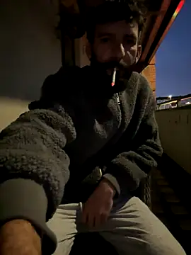 Snapshot of Michel_huge chatting on October 2025 06:39:02 AM Michel huge online show from October 2025 06:39:02 AM