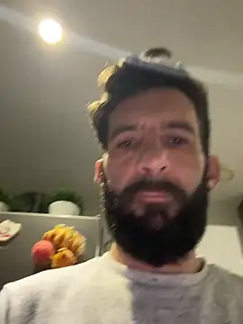 Snapshot of Michel_huge chatting on November 2025 07:11:02 AM Michel huge online show from November 2025 07:11:02 AM