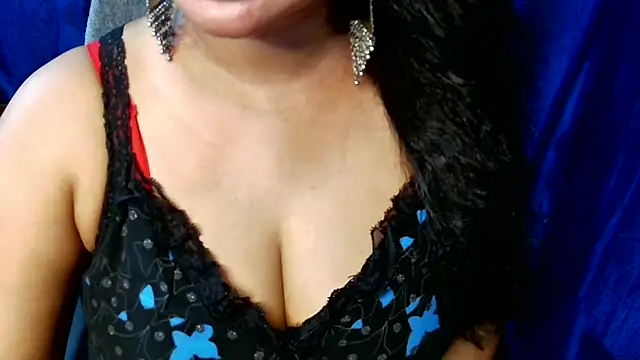 QUEEN SAKHI- online show from April 2026 06:10:01 PM