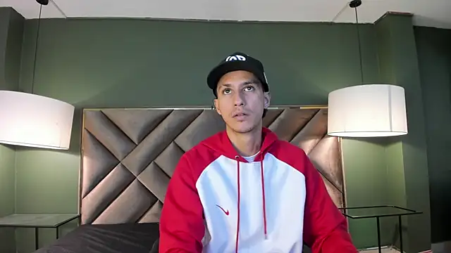 Marcus Jeron online show from October 2025 09:26:02 PM