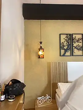 Snapshot of Camila_Bustamante chatting on September 2025 03:05:01 PM Camila Bustamante online show from September 2025 03:05:01 PM