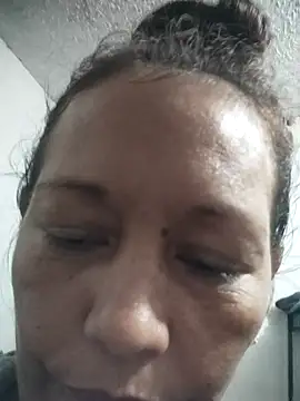 Snapshot of marinita13 chatting on October 2025 02:21:02 AM marinita13 online show from October 2025 02:21:02 AM