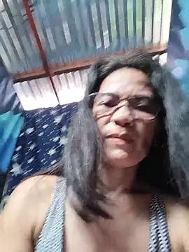 Snapshot of ImYourWoman_55 chatting on July 2026 10:49:02 PM ImYourWoman 55 online show from July 2026 10:49:02 PM