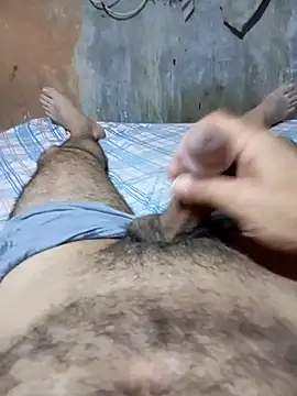 NAUFRAGO 17CM online show from October 2025 12:57:01 AM