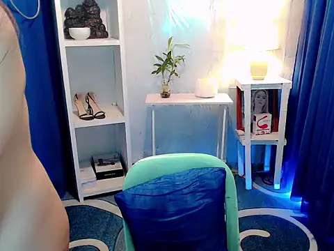 ladydesiree88 online show from June 2026 02:39:01 AM