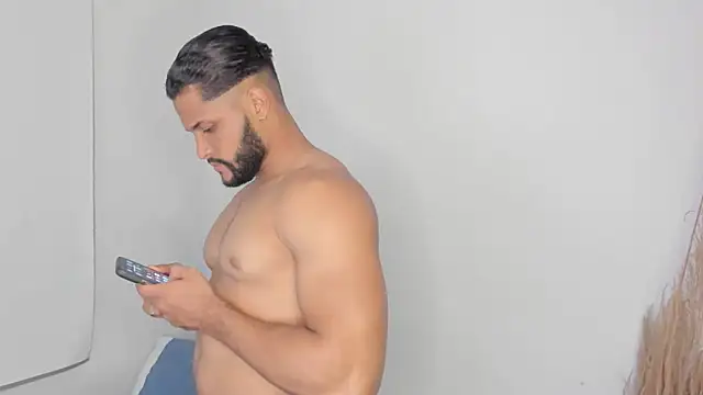 Pier Simons online show from February 2026 07:52:01 AM