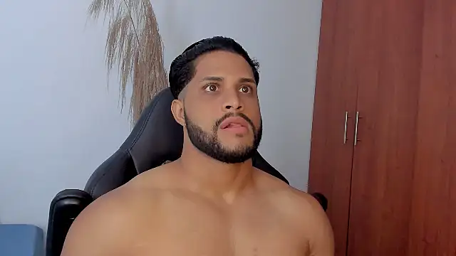 Pier Simons online show from April 2026 03:42:02 PM