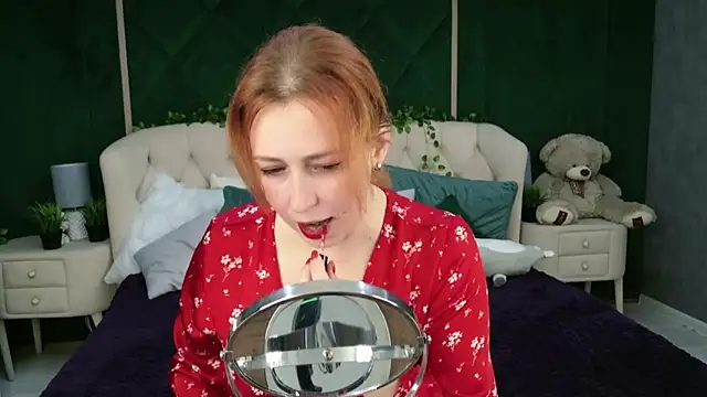 Evie Bennet online show from October 2025 10:45:01 AM