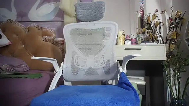 lyly asian online show from January 2026 12:25:02 AM