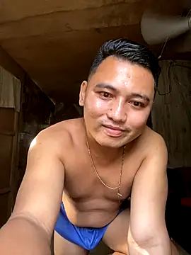 BicuriousExploer online show from December 2025 11:24:01 PM