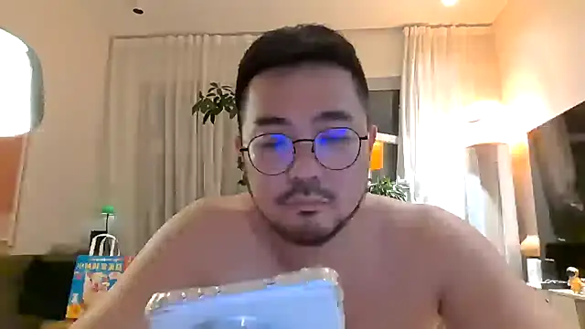 Snapshot of Bytheway0122 chatting on September 2025 11:15:02 AM Bytheway0122 online show from September 2025 11:15:02 AM