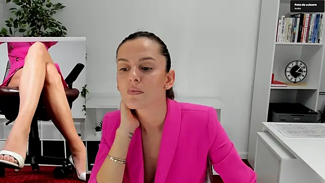 LegswAttitude online show from October 2025 07:41:01 AM