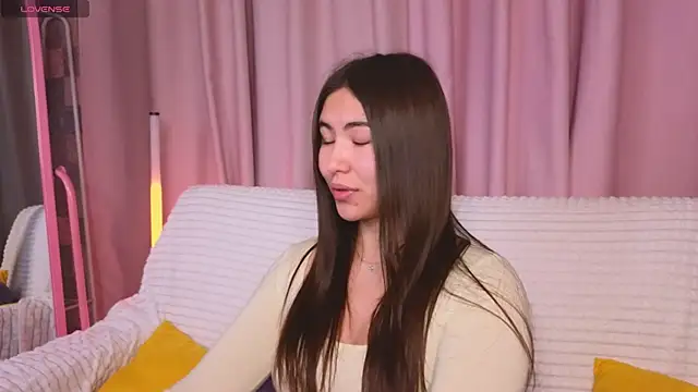 Snapshot of Megan_Williamms chatting on October 2025 10:55:01 AM Megan Williamms online show from October 2025 10:55:01 AM