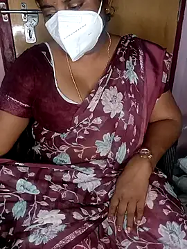 Jessi 25 online show from October 2025 05:43:01 PM