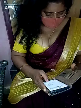 Snapshot of Jessi_25 chatting on February 2026 04:36:02 PM Jessi 25 online show from February 2026 04:36:02 PM