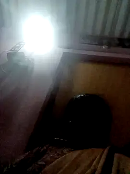 Snapshot of Jessi_25 chatting on February 2026 06:28:02 PM Jessi 25 online show from February 2026 06:28:02 PM