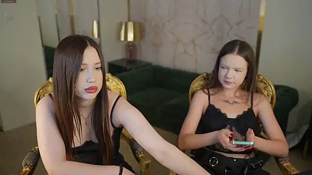 Snapshot of Claire_Dreams chatting on October 2025 02:25:02 PM Claire Dreams online show from October 2025 02:25:02 PM