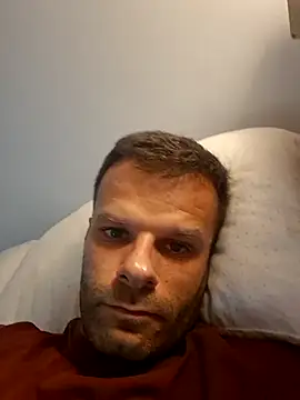 Snapshot of FROCETTO93 chatting on July 2026 06:07:02 PM FROCETTO93 online show from July 2026 06:07:02 PM