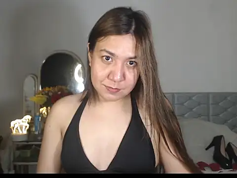 stellahugeX online show from November 2025 04:29:02 PM