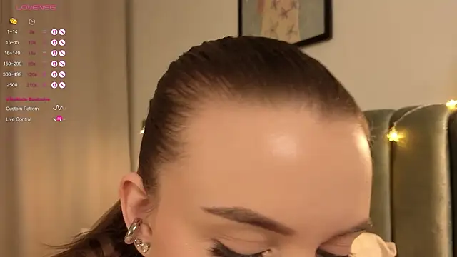 FlexiPixie online show from January 2026 04:00:01 PM