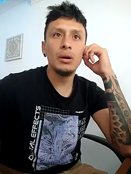 roman thre online show from October 2025 07:33:01 PM